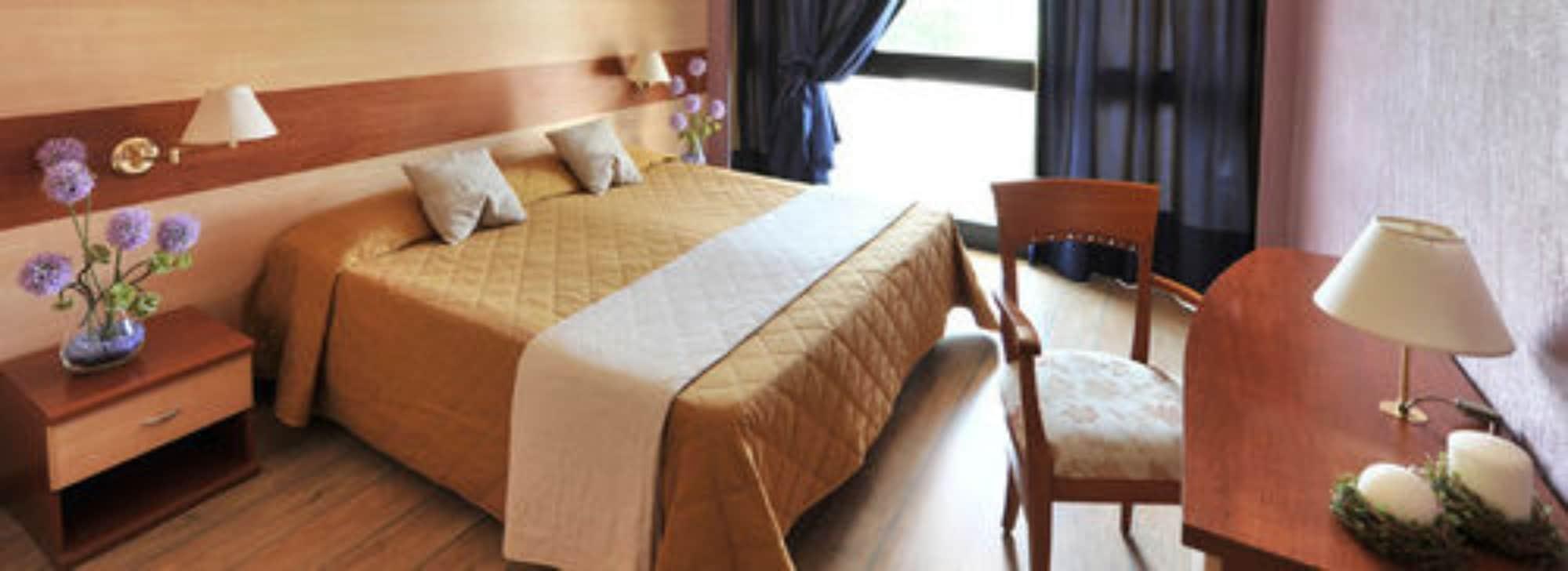 Hotel Centro Turistico Gardesano 부솔렌고 외부 사진