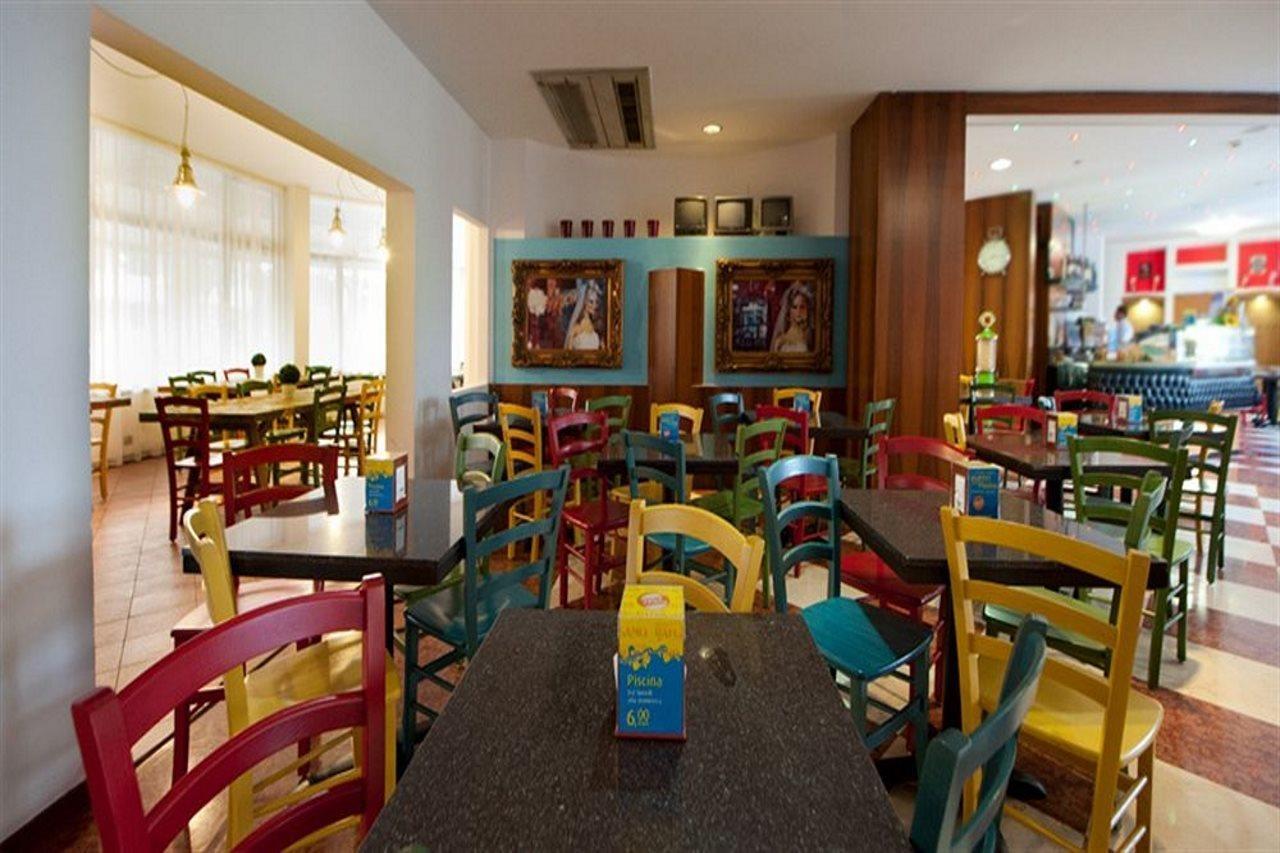 Hotel Centro Turistico Gardesano 부솔렌고 외부 사진
